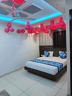 HOTEL LOTUS GOLD