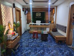 HOTEL LOTUS GOLD