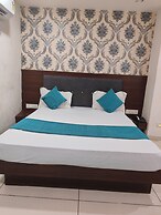HOTEL LOTUS GOLD