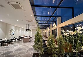THE AMBER HOTEL