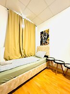 Cityside Two Bedroom Apt Budget Stay