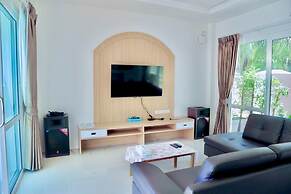 Le poulet poolvilla khanom