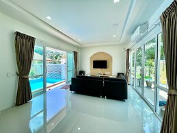 Le poulet poolvilla khanom