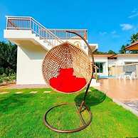 Le poulet poolvilla khanom