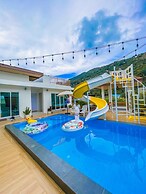 Le poulet poolvilla khanom