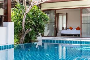 Spacious Private 4 BR Villa With a Working Office