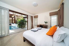 Spacious Private 4 BR Villa With a Working Office
