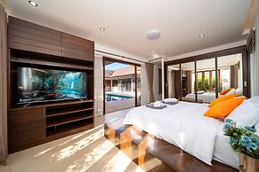 Spacious Private 4 BR Villa With a Working Office
