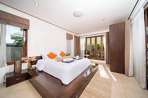 Spacious Private 4 BR Villa With a Working Office