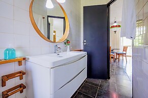 Kombo Oasis