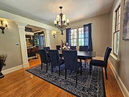 Creekside Haven With Dock Scenic Views
