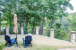 Creekside Haven With Dock Scenic Views