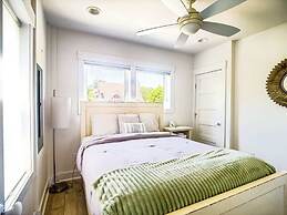 4-bedroom Luxury Private Beach Getaway