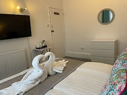 Tintagel Arms Bed and Breakfast