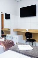 Hotel New House