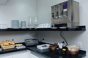 Hotel New House
