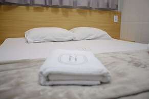 Hotel New House