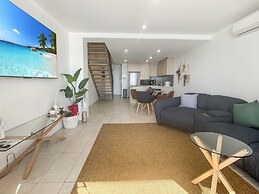 Coastal Chic in Batemans Bay - Your Perfect Escape