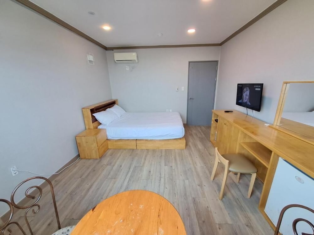 Newocean Resort