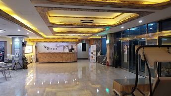 Newocean Resort