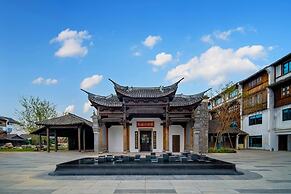 XUANDE GATE HOTEL