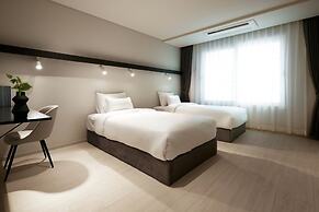 Yeouido Park Hotel