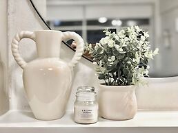 Central Bondi Getaway - up to 8 Guest