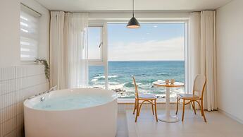 Donghae Badadam Ocean View Spa Pension