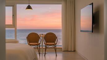Donghae Badadam Ocean View Spa Pension