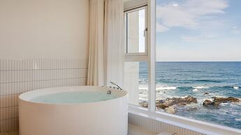 Donghae Badadam Ocean View Spa Pension