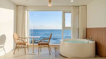 Donghae Badadam Ocean View Spa Pension