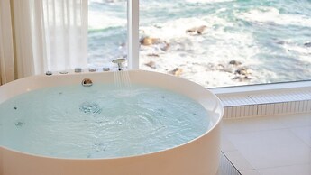 Donghae Badadam Ocean View Spa Pension