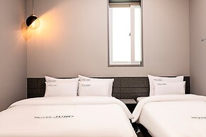 HOTEL JUNO