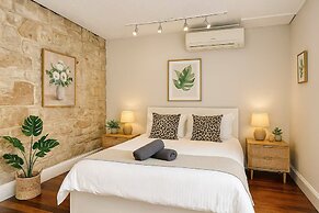 The Flintstones Luxury Stone Stay