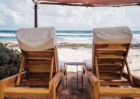 VILLAS MIA FRONT BEACH