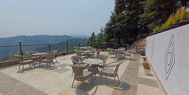 The Mukteshwar Inn Rooftop Cafe