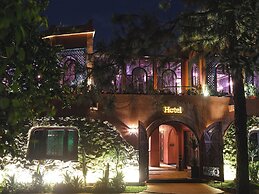 Riad Luxury Hotel Hanoi