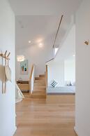 LOSTVILLA Green Gable-Anji