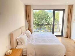 LOSTVILLA Green Gable-Anji
