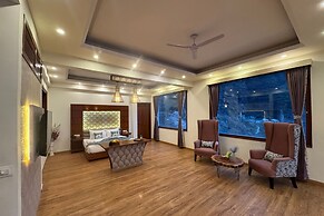 Moustache Select Manali