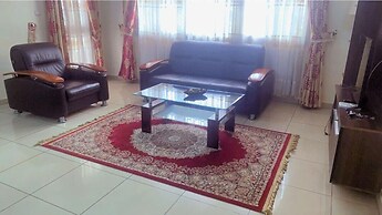 Appart'hôtel Micheline Suites Bastos