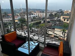 Appart'hôtel Micheline Suites Bastos