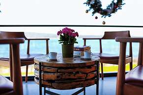 Silver Bay Club House