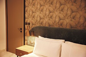 Azusa Hotels and Apartment