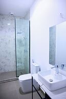 Azusa Hotels and Apartment