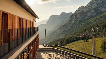 Rifugio Colere 1600 by Cloud 7