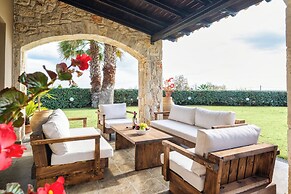 Palmrise Luxury Villas