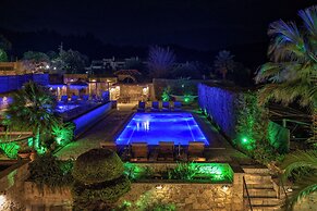 Palmrise Luxury Villas