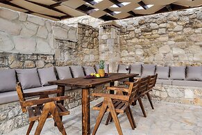Palmrise Luxury Villas