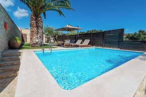 Palmrise Luxury Villas